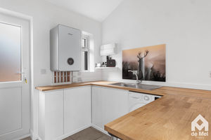 Photo 26- click for photo gallery